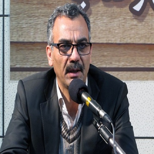 دکتر خاکی